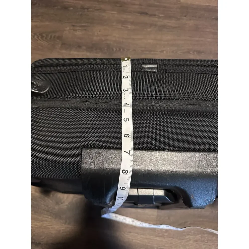 Briggs & Riley Travelware Black Expandable Rolling Laptop Carry On Briefcase